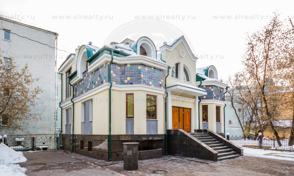 Купить особняк в Москве