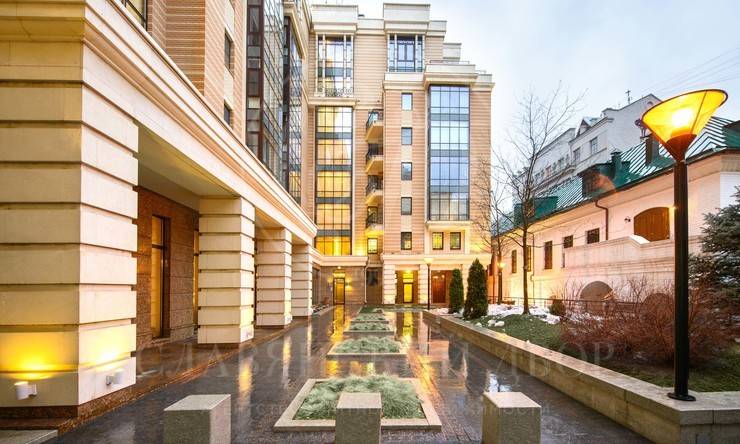 Большой Афанасьевский 28