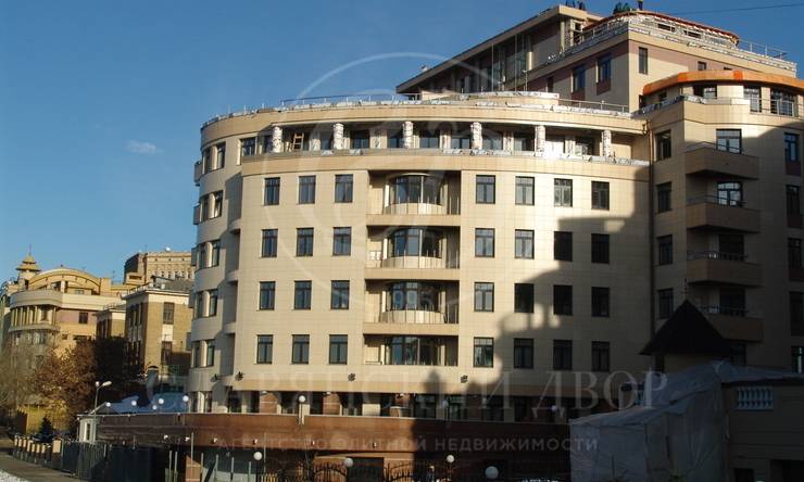 Дом Над Водой