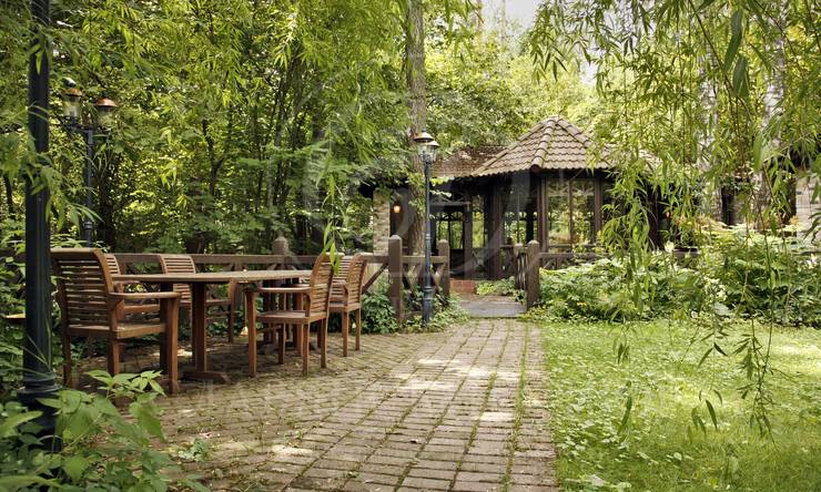 Лот-140-103776 посёлок Балатон Рублево-Успенское шоссе Горки-2