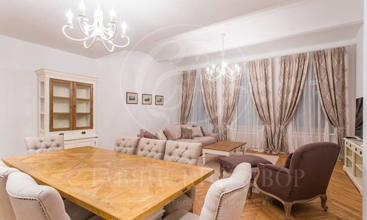 Комфортная квартира на Никольской