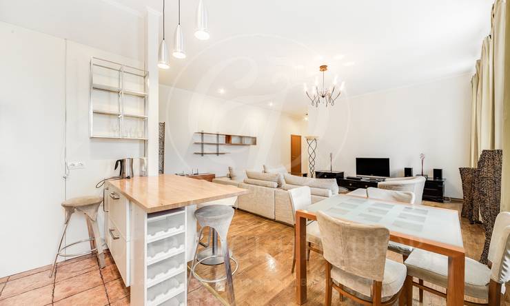 Лот-9593-122671 Продажа квартиры Тверская