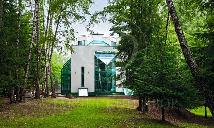 Лот-101-138105 посёлок Таганьково-5 Рублево-Успенское шоссе 2-е Успенское шоссе