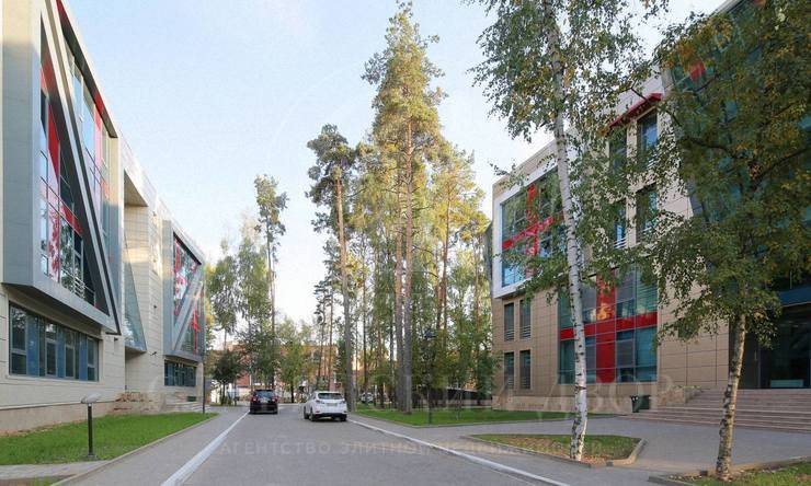 Лот-111-138135 посёлок Сколково Сколковское шоссе Сколково