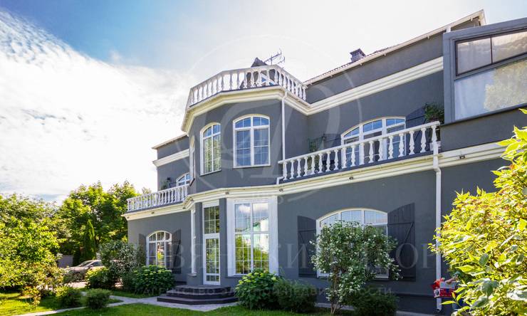 Лот-366-139328 посёлок Лызлово Рублево-Успенское шоссе Горки-2