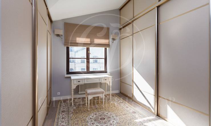 Лот-10102-141793 Продажа квартиры Тверская