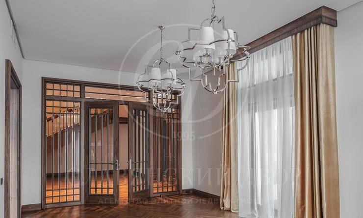 Лот-6808-143212 аренда дома Рублево-Успенское шоссе Жуковка 21 (XXI)