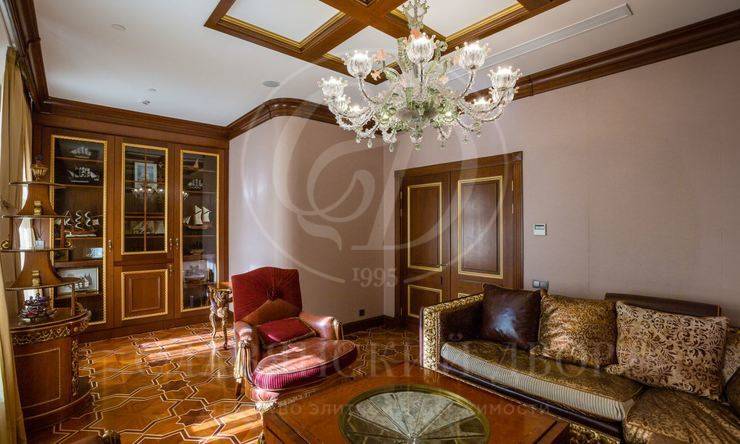 продажа  ЦАО Библиотека им. Ленина Знаменка