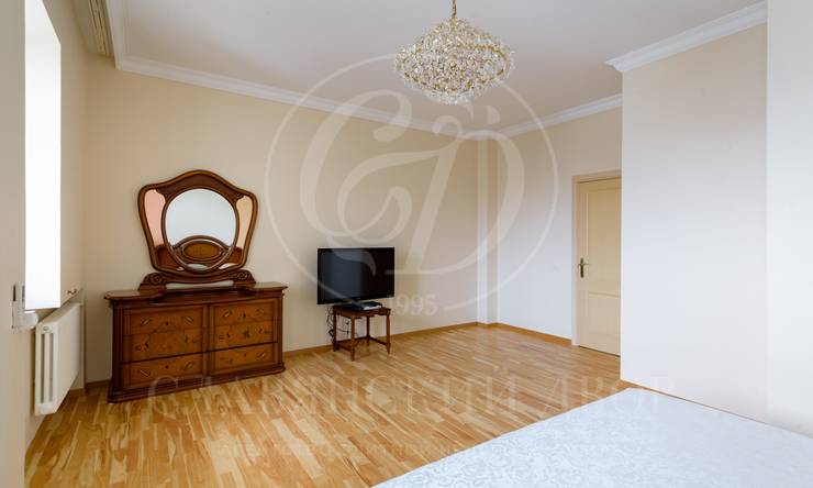 Лот-10364-158010 Продажа квартиры Басманный