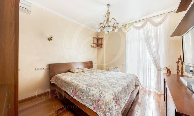 Лот-10416-160717 Продажа квартиры Университет