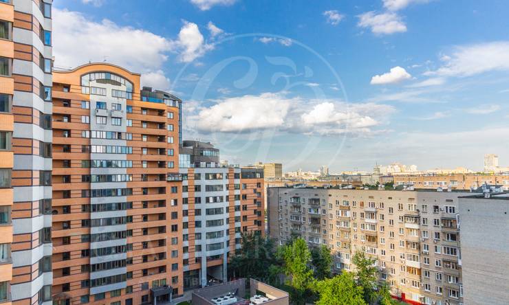 Продажа квартиры, Комсомольский просп