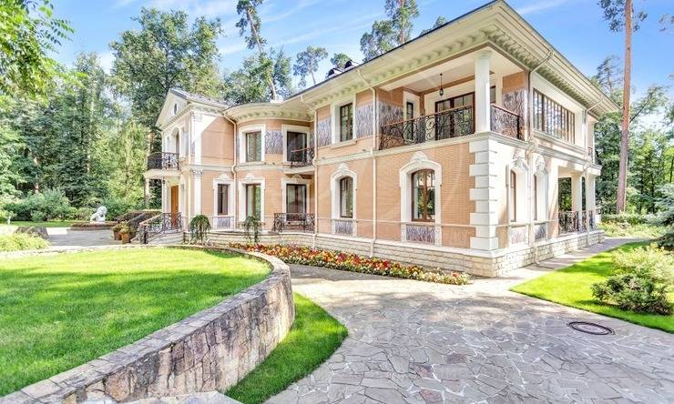 Лот-7961-166803 аренда дома Рублево-Успенское шоссе Петрово-Дальнее