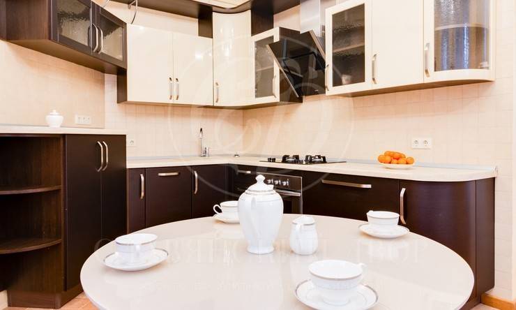 Лот-399-167002 аренда дома Рублево-Успенское шоссе Жуковка Лес