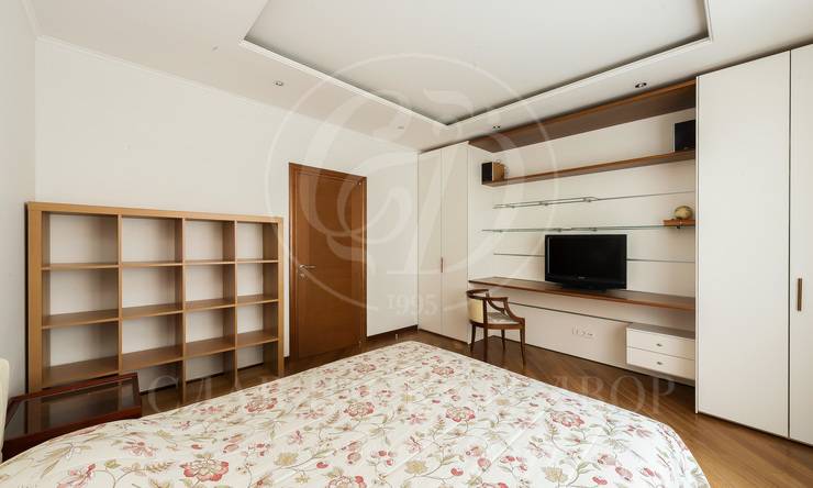 Лот-10676-170770 Продажа квартиры Тверской