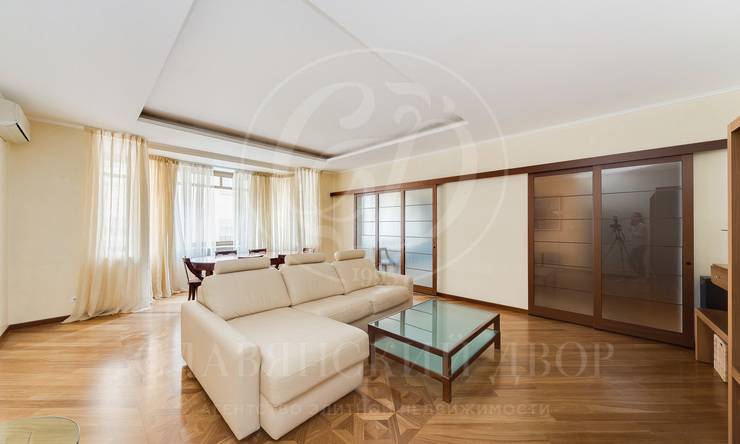 Лот-10676-170785 Продажа квартиры Тверской