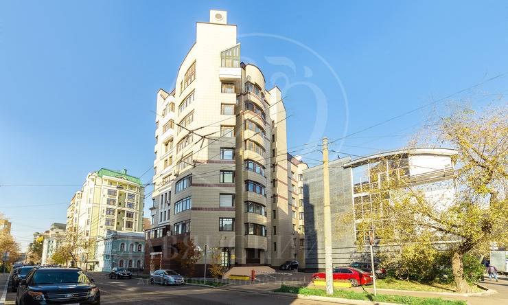 Лот-10676-170786 Продажа квартиры Тверской