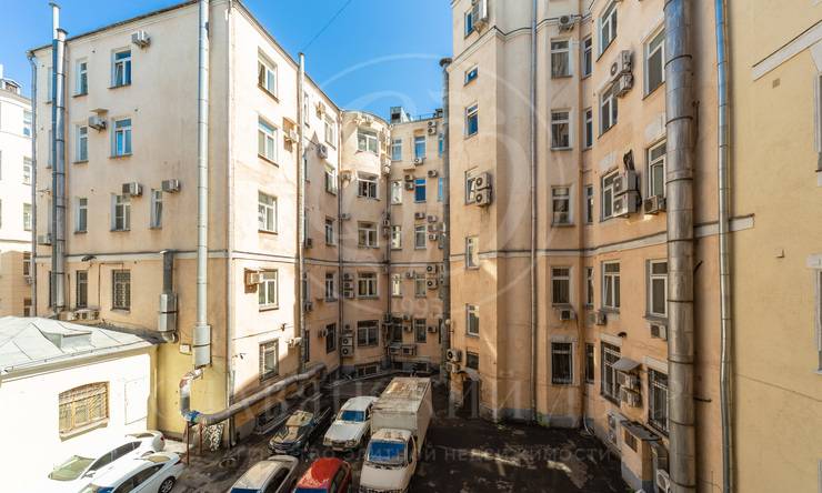 Лот-10818-175768 Продажа квартиры Тверская