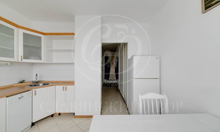 Лот-10849-178217 Продажа квартиры Университет