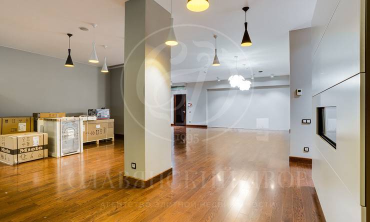 Лот-10891-181082 Продажа квартиры Цветной бульвар