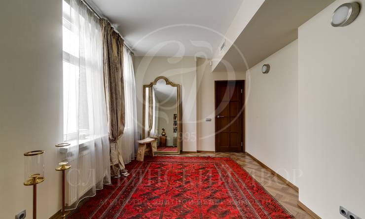 Лот-10592-182900 Продажа квартиры Остоженка