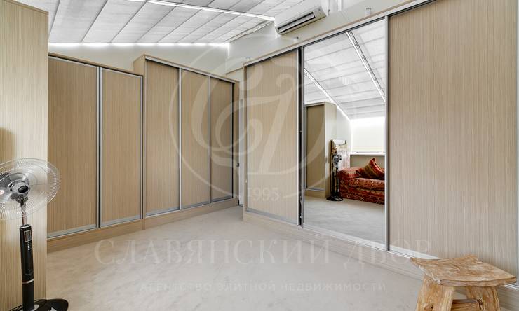 Лот-10592-182902 Продажа квартиры Остоженка