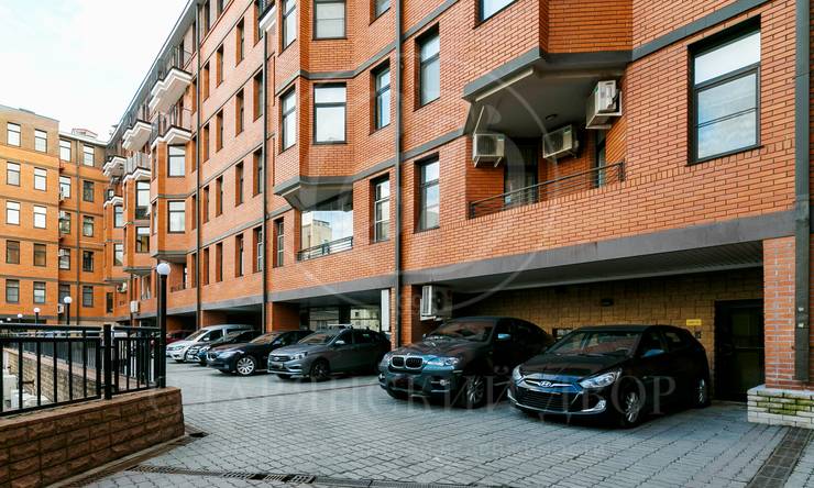 Лот-10592-182918 Продажа квартиры Остоженка