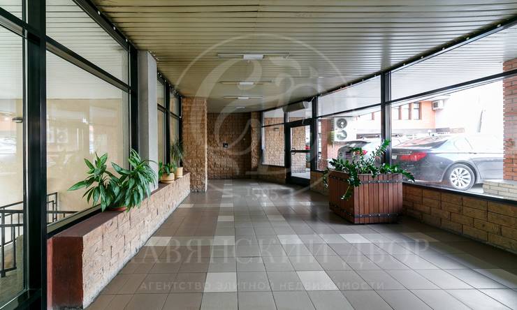 Лот-10592-182919 Продажа квартиры Остоженка