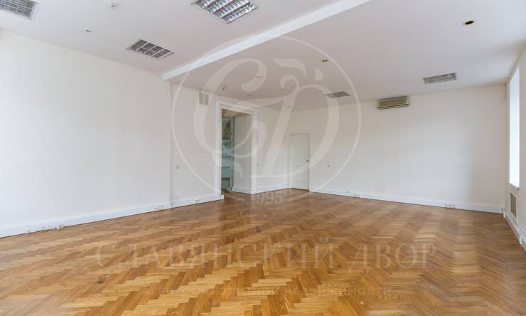 Лот-10929-183734 Продажа квартиры Тверской