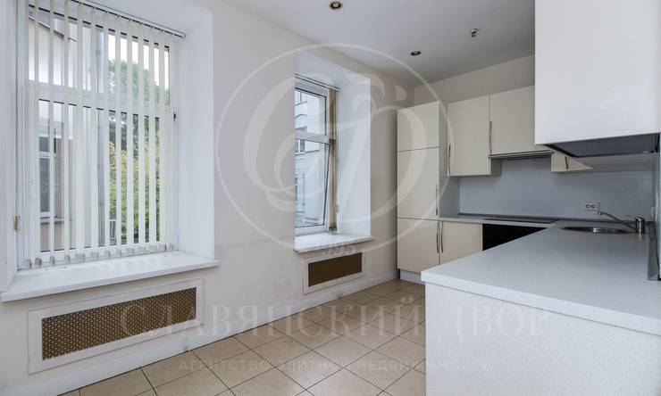 Лот-10929-183742 Продажа квартиры Тверской