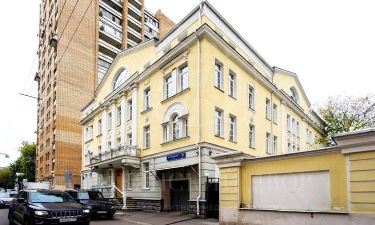 продажа  ЦАО Смоленская Власьевский Малый пер.