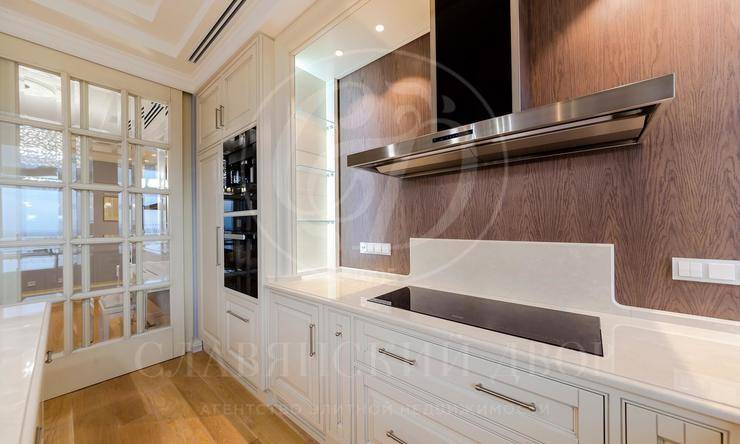 Лот-11001-186436 Продажа квартиры Мосфильмовская