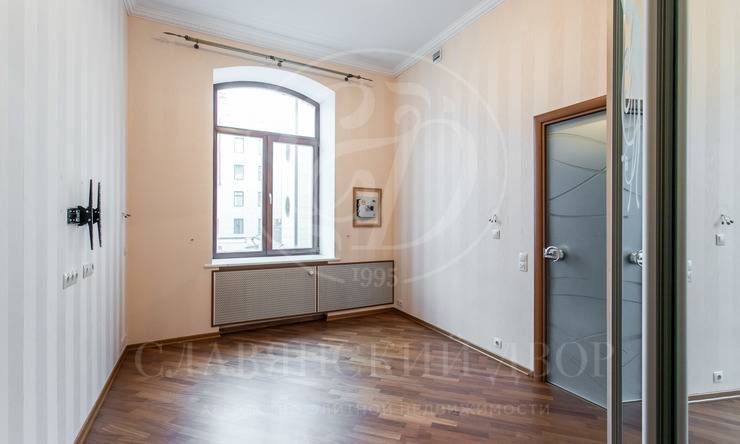 Лот-11083-190612 Продажа квартиры Кузнецкий мост, Лубянка