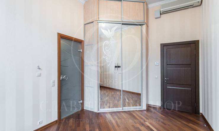 Лот-11083-190614 Продажа квартиры Кузнецкий мост, Лубянка