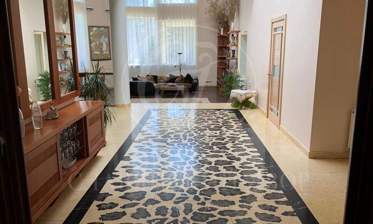 Лот-8319-190723 аренда дома Новорижское шоссе Бенилюкс