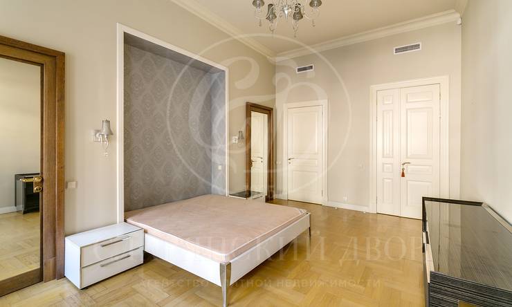 Лот-10928-192315 Продажа квартиры Тверская