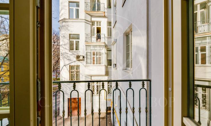 Лот-11104-192352 Продажа квартиры Басманный