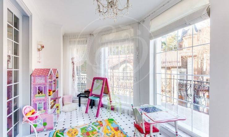 Лот-8470-192652 аренда дома Рублево-Успенское шоссе НПИЗ Барвиха