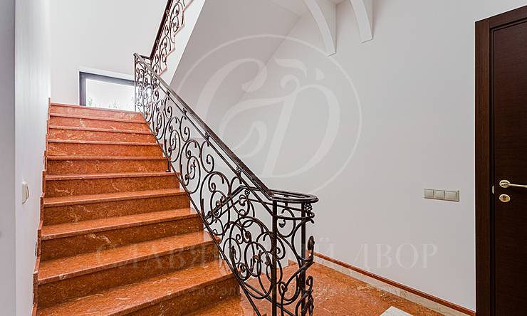 Лот-8404-196181 аренда дома Рублево-Успенское шоссе Усово Престиж