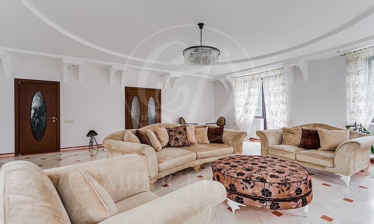 Лот-8404-196197 аренда дома Рублево-Успенское шоссе Усово Престиж