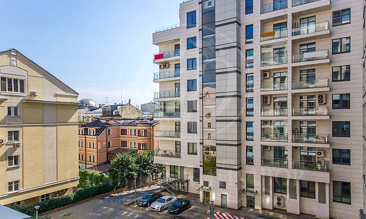 Лот-11181-198756 Продажа квартиры Чистые пруды