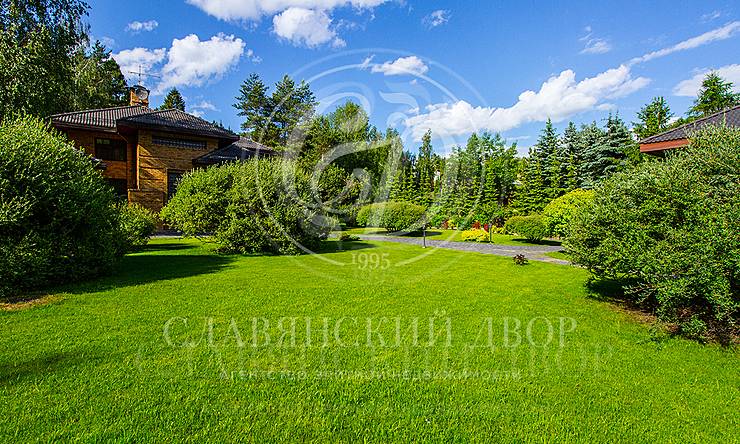 Лот-8006-199315 продажа дома Новорижское шоссе Спутник