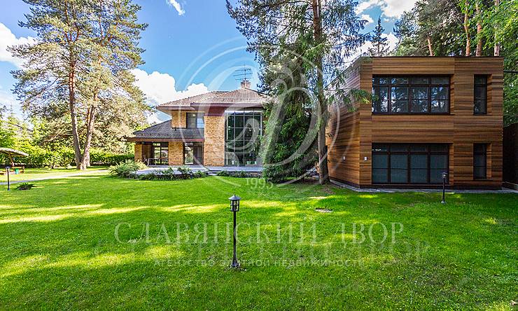 Лот-8006-199316 продажа дома Новорижское шоссе Спутник