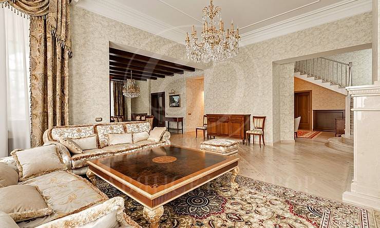 Лот-8205-199714 аренда дома Рублево-Успенское шоссе Жуковка-3