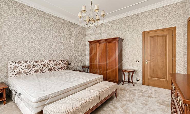 Лот-8205-199725 аренда дома Рублево-Успенское шоссе Жуковка-3