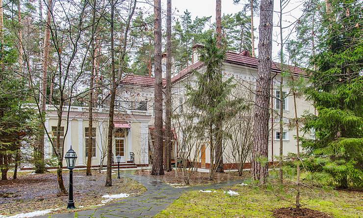 Лот-2056-201690 продажа дома Рублево-Успенское шоссе Сосны-1