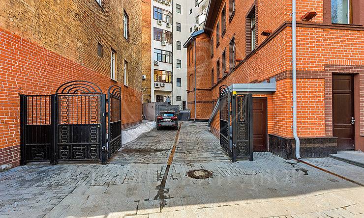 продажа  ЦАО Кропоткинская Глазовский пер.