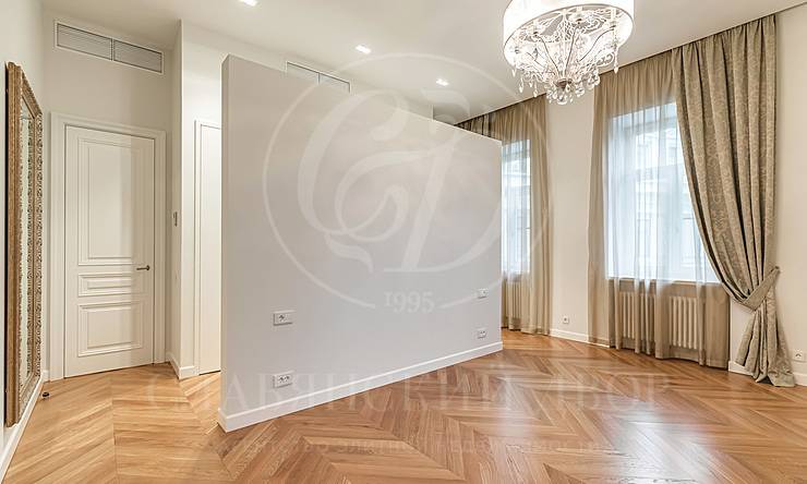 Лот-11286-202050 Аренда квартиры Кузнецкий мост, Лубянка