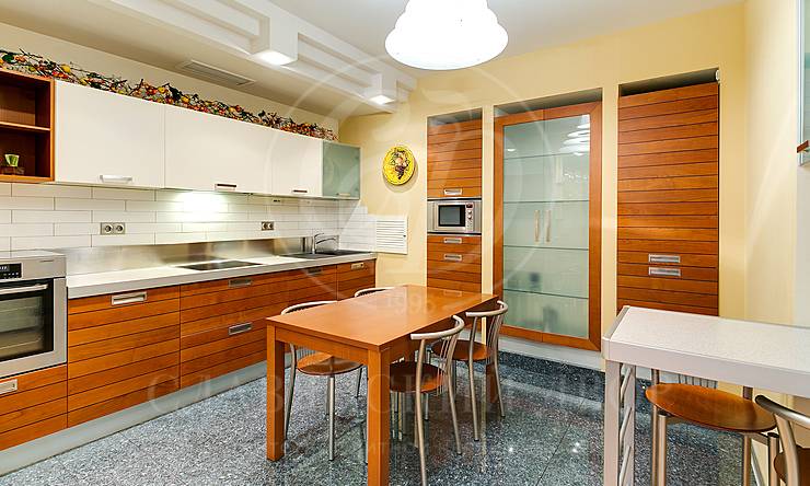 Лот-9343-203046 Продажа квартиры Остоженка