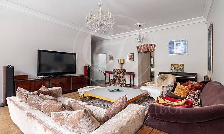 Лот-10740-203072 Продажа квартиры Остоженка