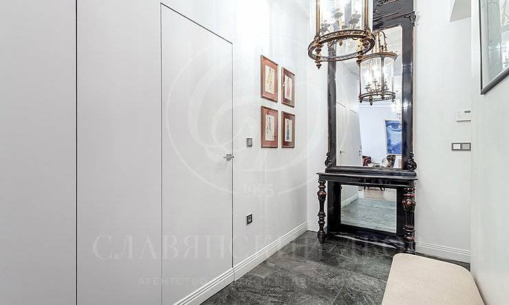 Лот-10740-203083 Продажа квартиры Остоженка